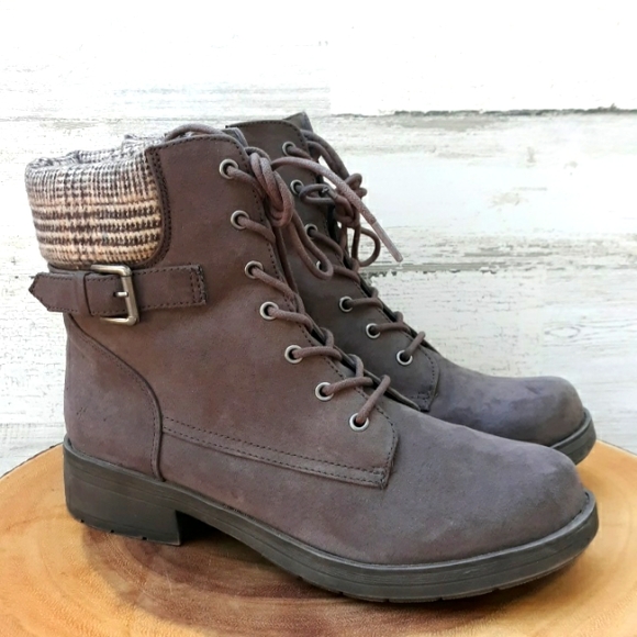 Natural Reflections Shoes - NWOT NATURAL REFLECTIONS BOOTS